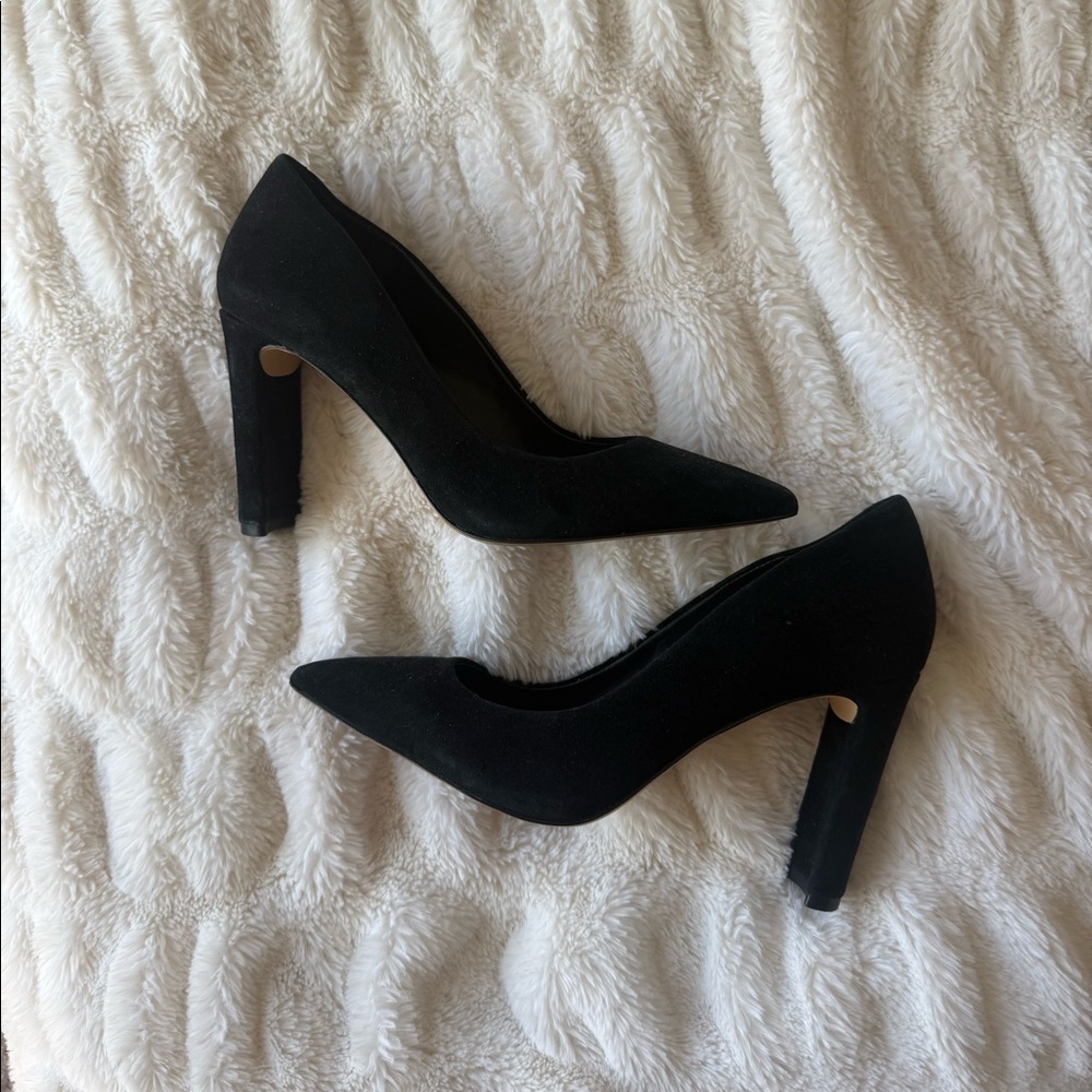 Aldo suede heels size 6